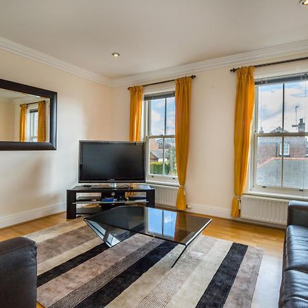 Spacious, 3 Bed House For 6 In Central Chester Hotel Exterior photo