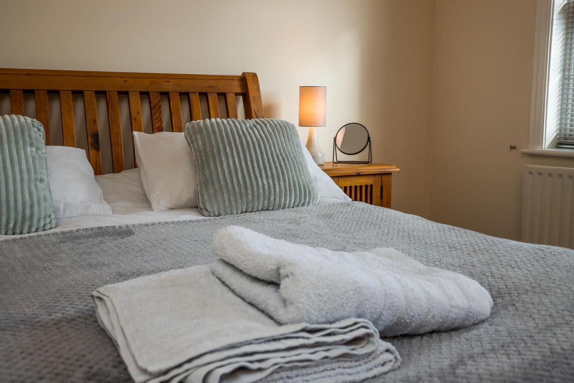 Spacious, 3 Bed House For 6 In Central Chester Hotel Exterior photo