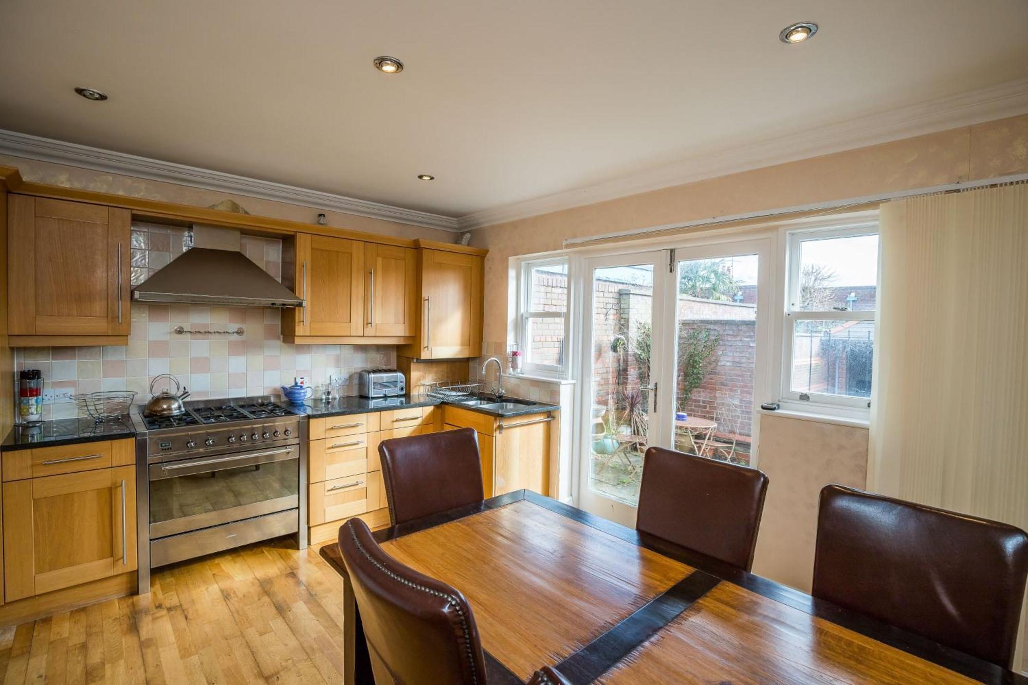 Spacious, 3 Bed House For 6 In Central Chester Hotel Exterior photo