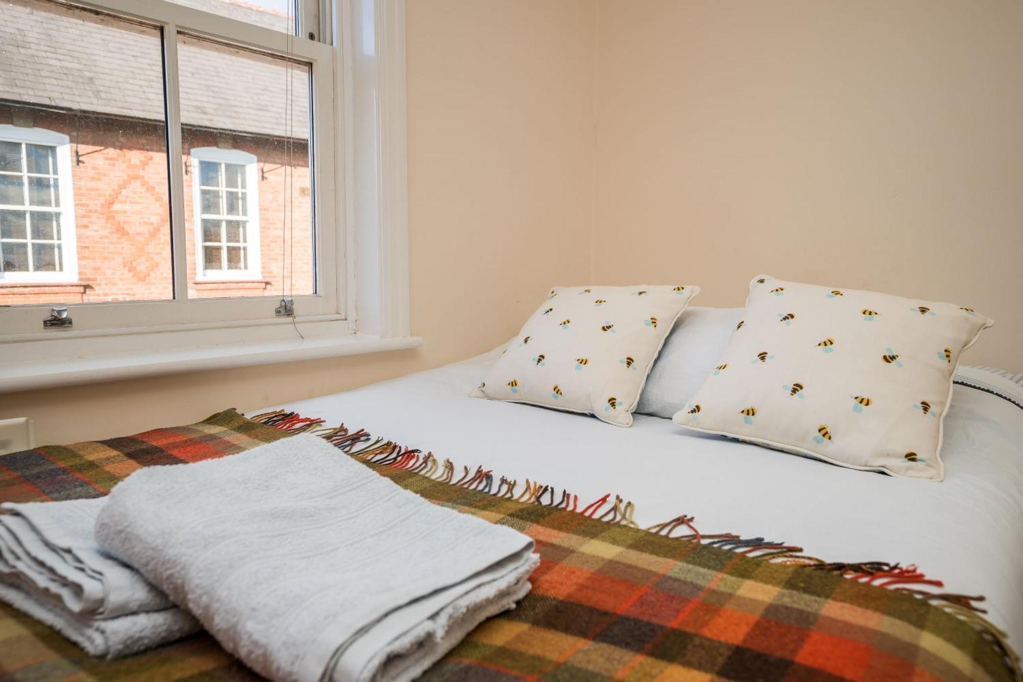 Spacious, 3 Bed House For 6 In Central Chester Hotel Exterior photo